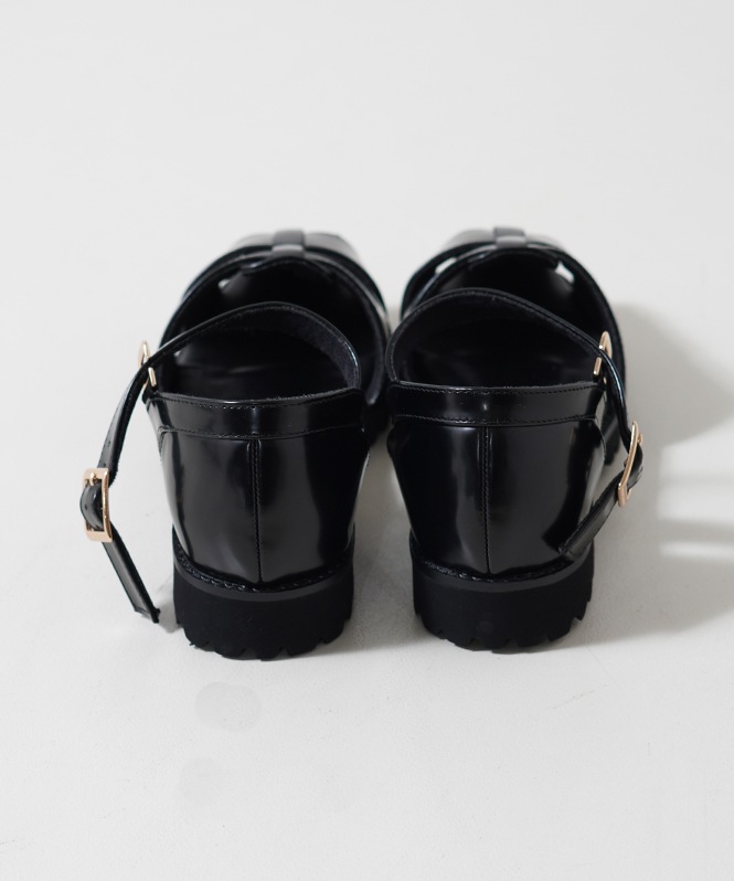 ATELIER BRUGGE Gurkha sandals