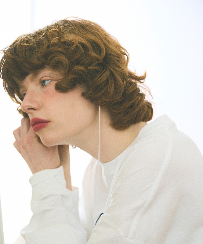 ロゴBIGシルエットTEE