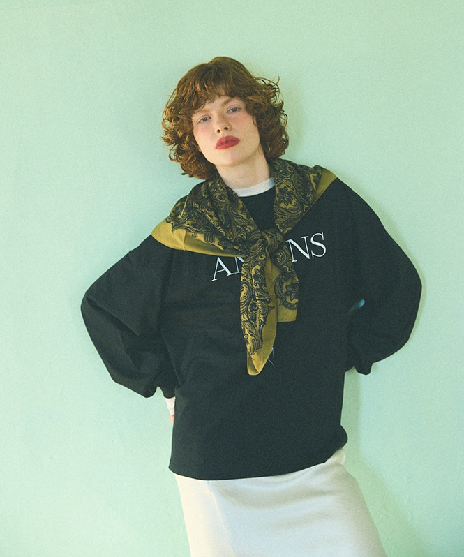 ロゴBIGシルエットTEE