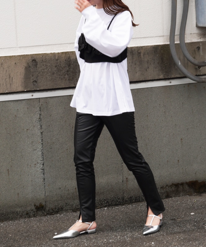 フェイクレザーレギパン