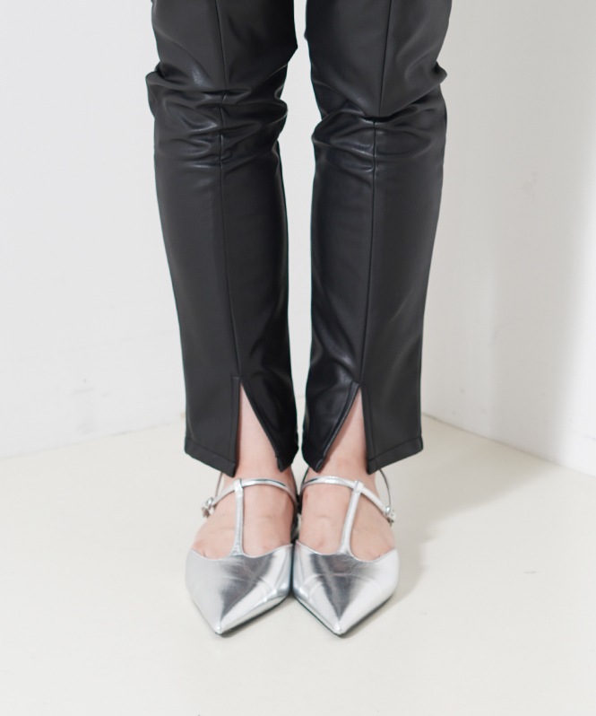 フェイクレザーレギパン