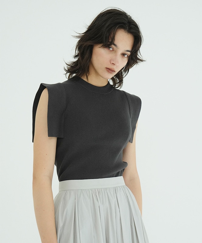 SQUARE SLEEVE KNIT TOPS