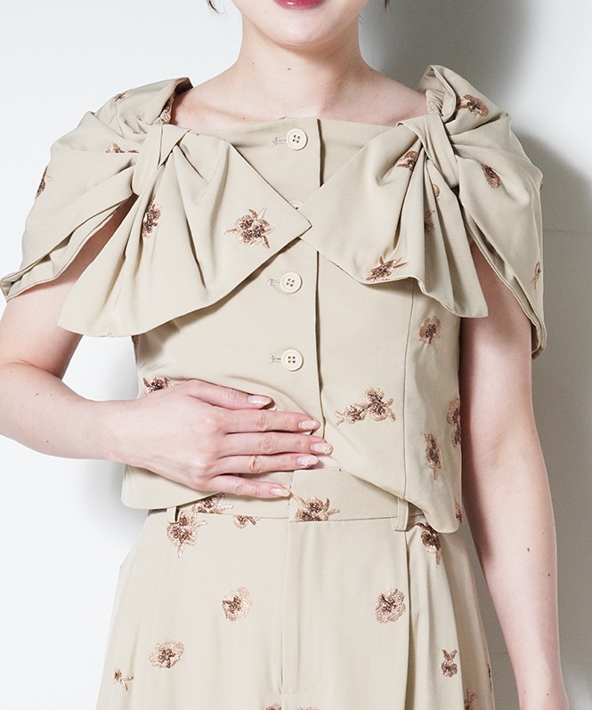 ribbon shoulder vest