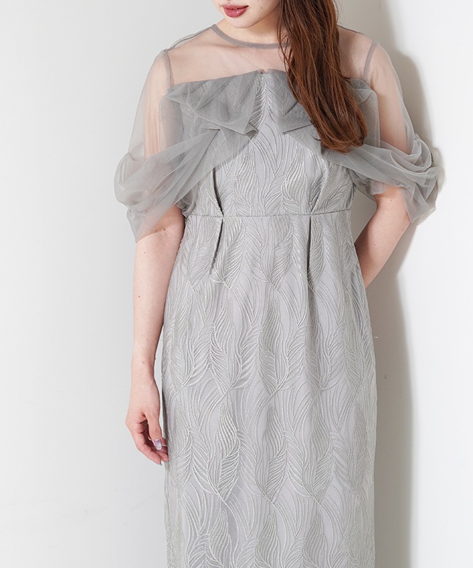 リーフモチーフドレス