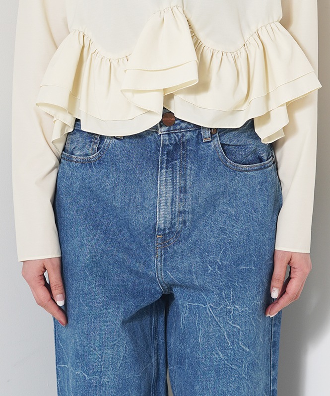 ウェービーラッフルブラウス