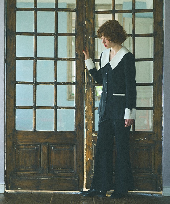 contrast collar set up dress