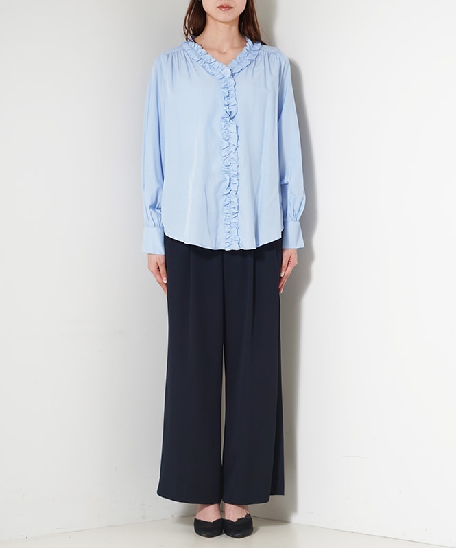 センターフリルブラウス