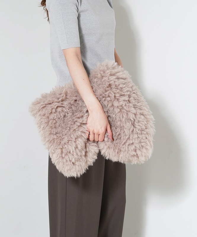 Big eco fur bag