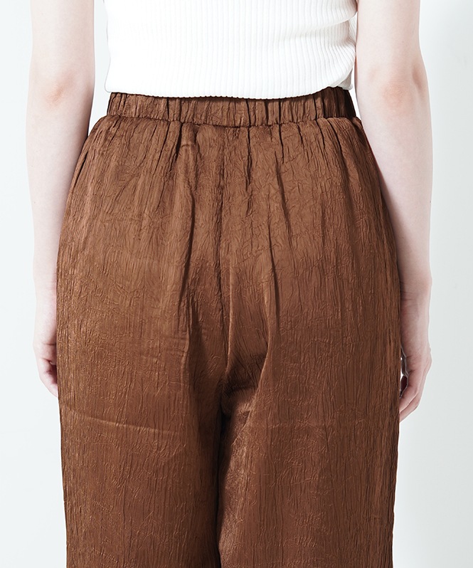 サテンワイドパンツ