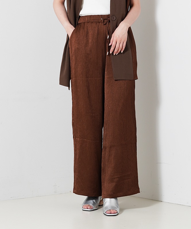 サテンワイドパンツ