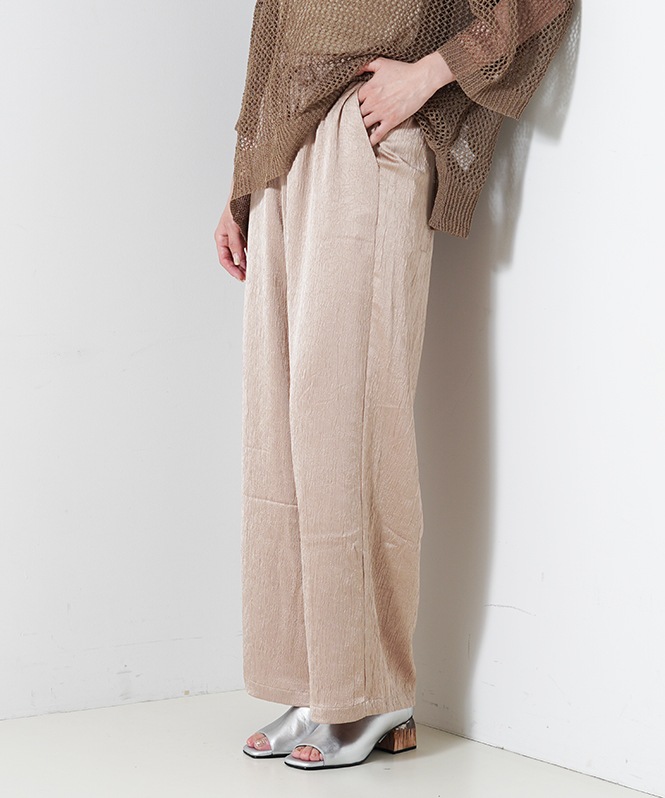 サテンワイドパンツ