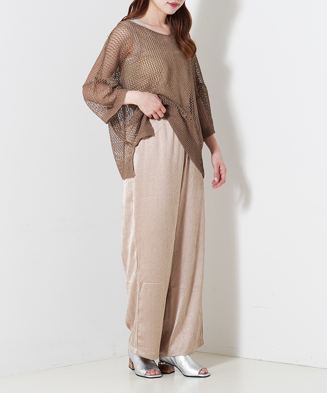 サテンワイドパンツ