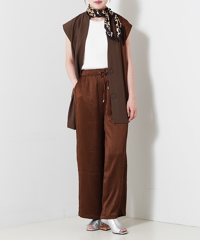 サテンワイドパンツ