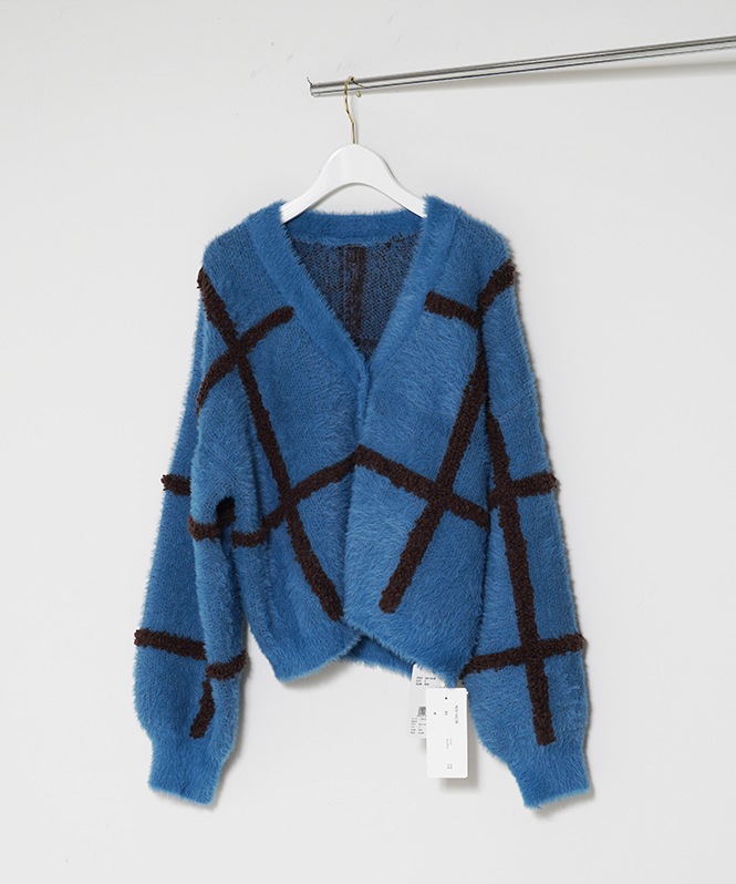 立体ジャガードカーディガン