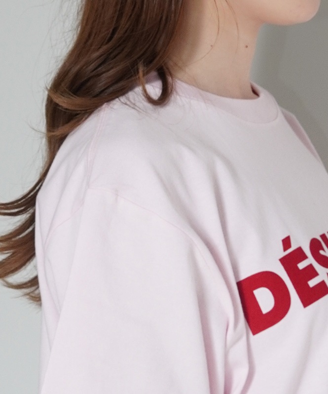 DESIRABLE グラフィックロゴTシャツ
