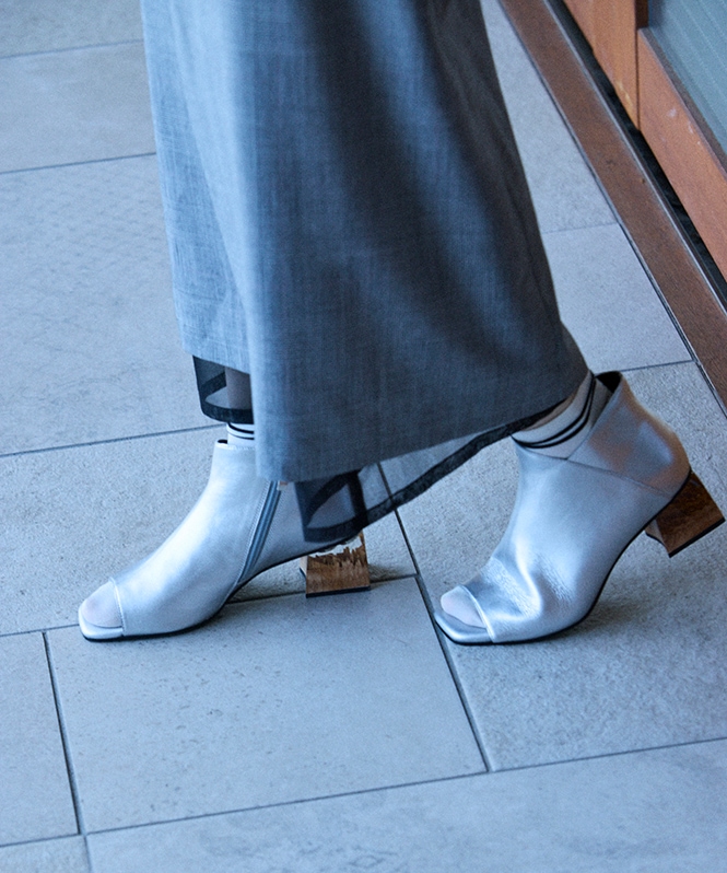 オープントゥブーティー