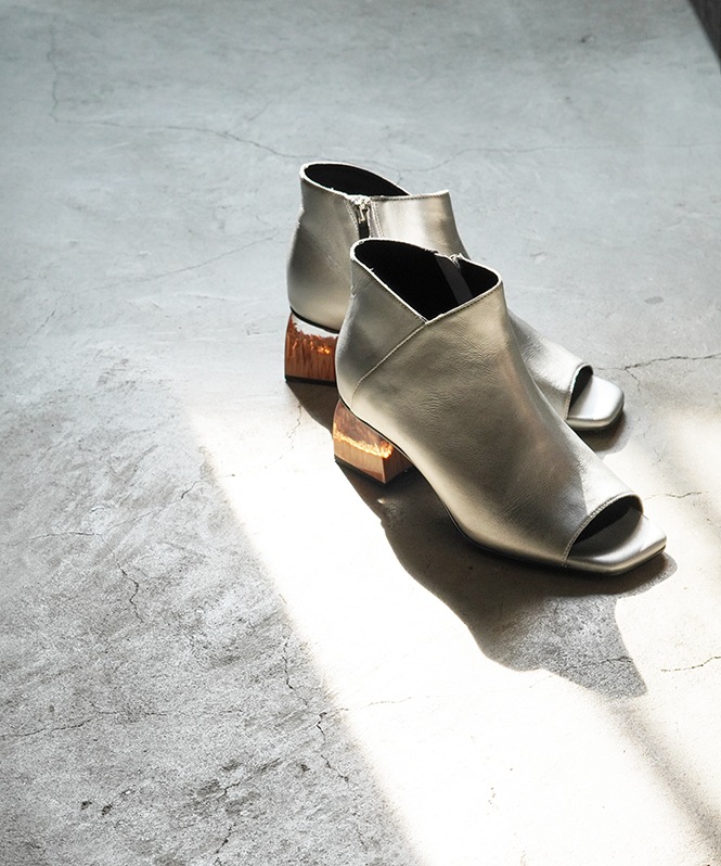 オープントゥブーティー