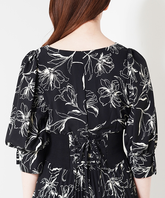 プリーツドレス