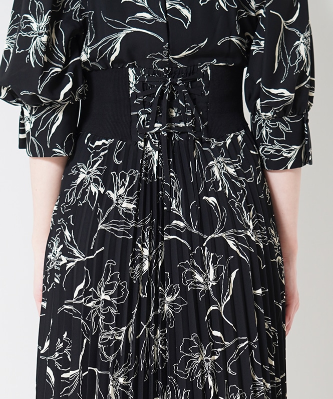 プリーツドレス