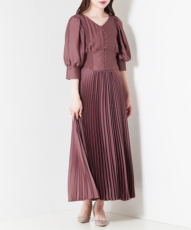 プリーツドレス