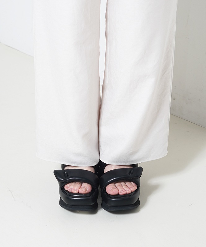 ワイドパンツ