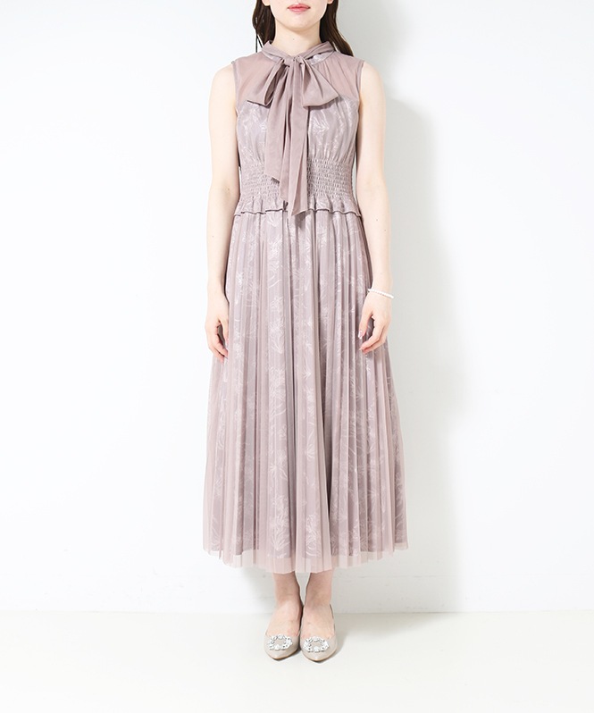 ボウタイフラワープリーツドレス | ALL ITEM | ROOM903 online