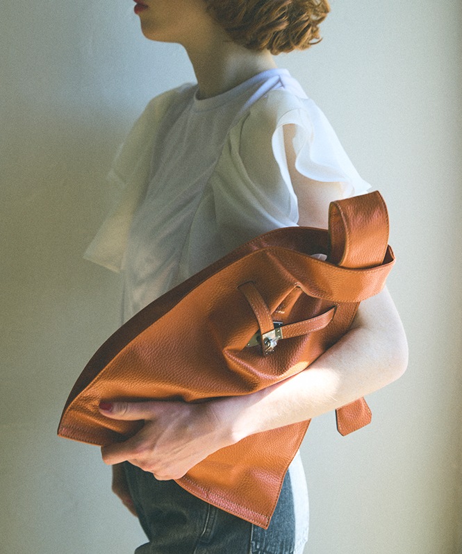 laege market bag in shrink leather