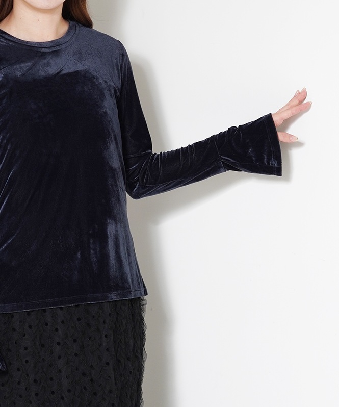 裾ベルスリーブベロアトップス | ALL ITEM | ROOM903 online