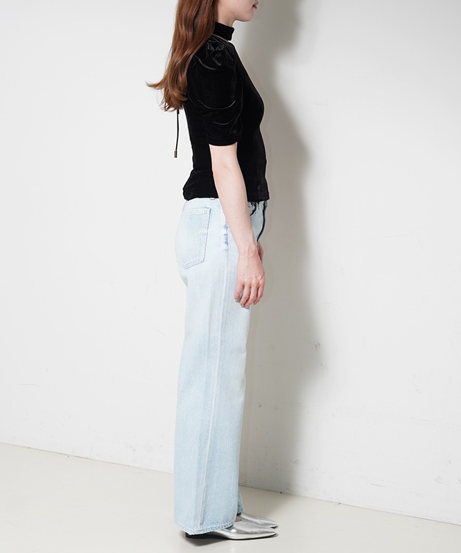 accent choker tops