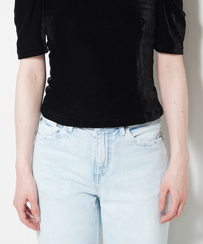 accent choker tops
