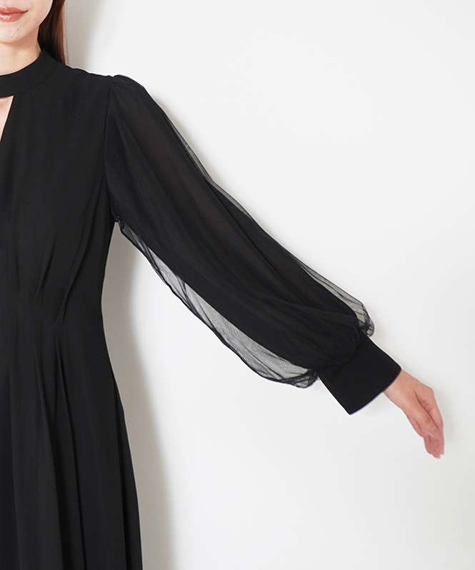 et.UNiVER V-neck sheer sleeve dress