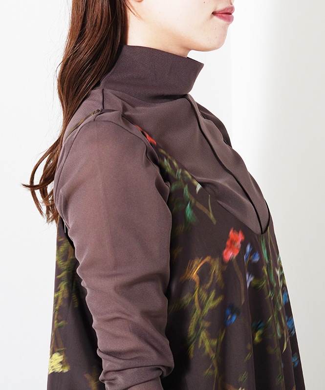 オリジナルフラワープリントワンピース