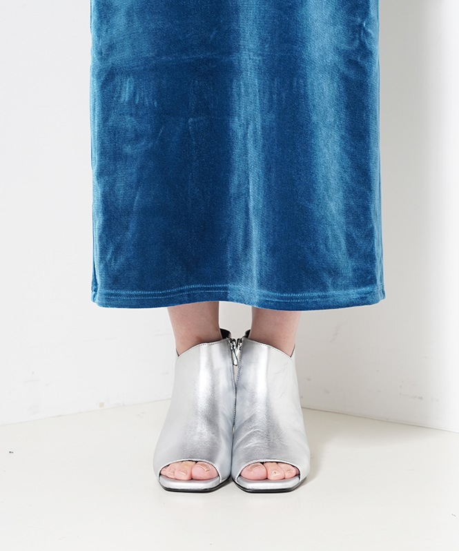 ベロアＩラインスカート