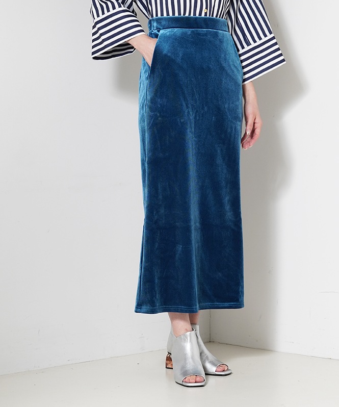 ベロアＩラインスカート