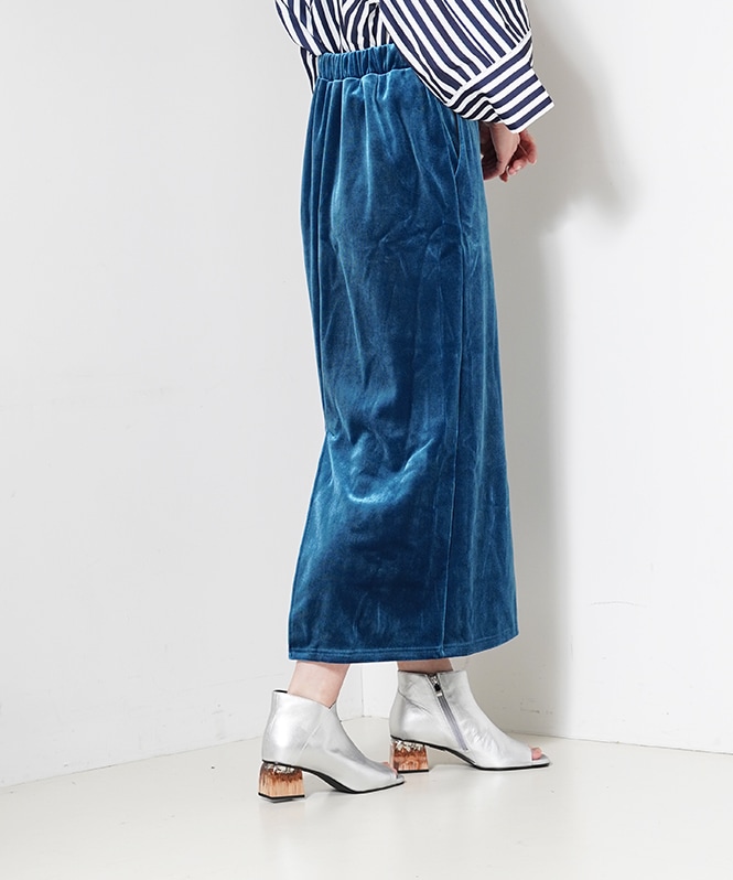 ベロアＩラインスカート