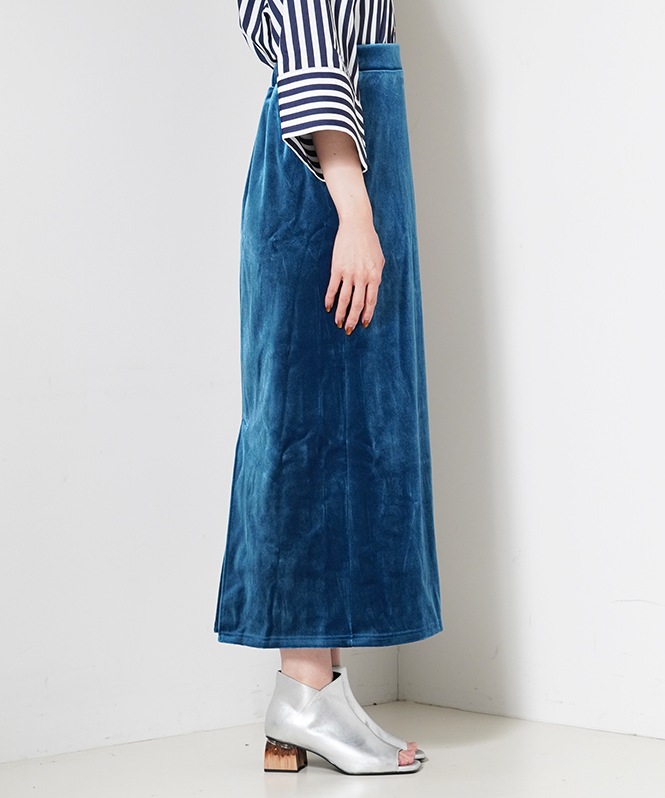 ベロアＩラインスカート