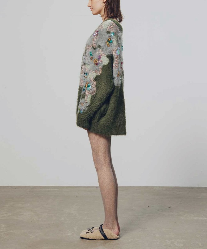 コエル 花柄ビジューシャギーカーディガン完売カーキ 花柄ビジューシャギーカーディガン | ALL ITEM | ROOM903 online