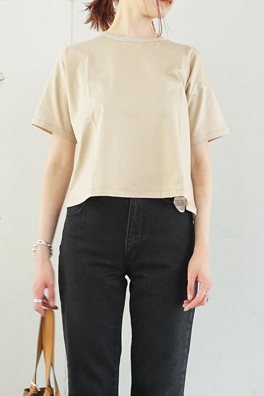 ショートTシャツ