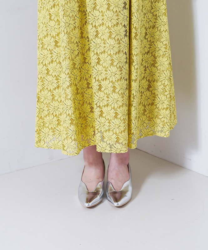 総レースドレス