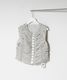 OFF WHITE<!-- / F-->
