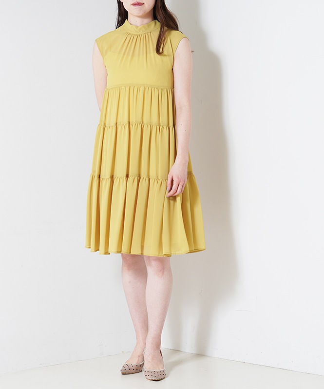 シフォンティアードワンピース