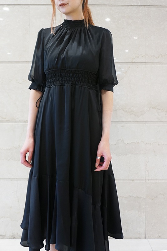 新品　room903 フリル　ワンピース　チャコールグレー ROOM903 オーガンジー袖サテンワンピース | DRESS,DRESS