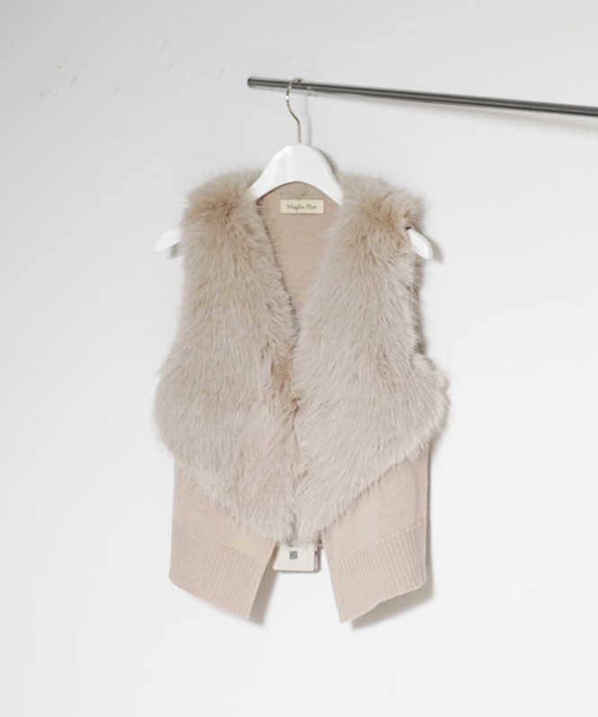 フォックスエコファー Vネックニットベスト | OUTER,ジレ | ROOM903 online