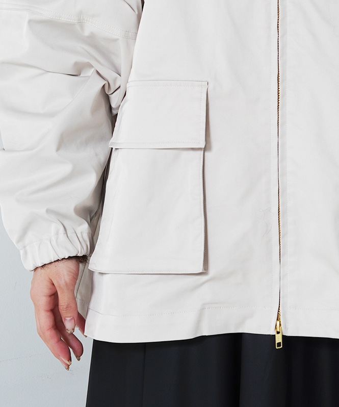 ハイネックWジップアウター