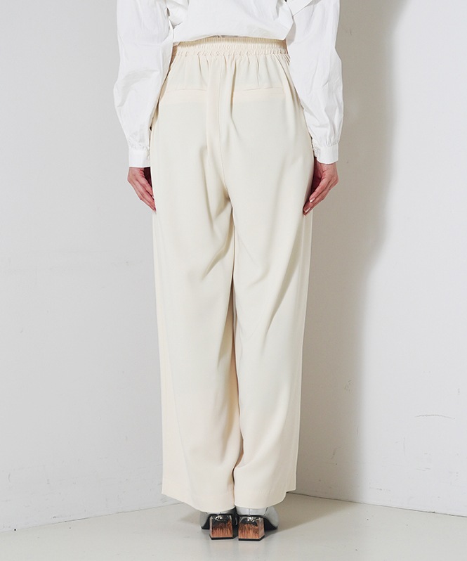 ハイウウェストタックパンツ