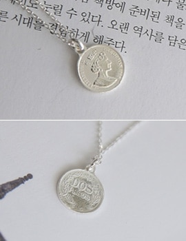 シチューシルバーペンダントネックレス