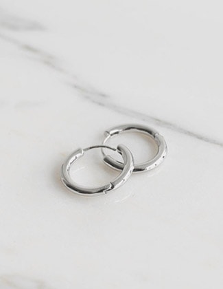 アーリーンベーシックリングピアス