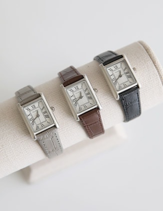 ノラスクエアレザー腕時計