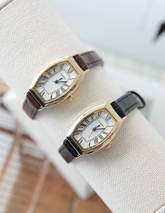 ゴールドクラシックストラップ腕時計