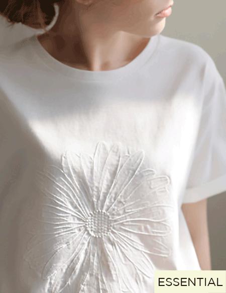 [RR]フローフラワー刺繍半袖トップス